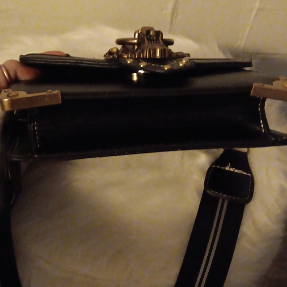 Lion head purse - Picture 5 of 6